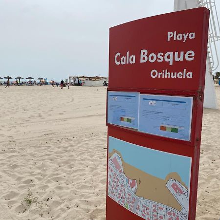 Orihuela Costa 2-Bedroom 1-Bath Renovated Vacation Rental On La Zenia Beach Exterior photo