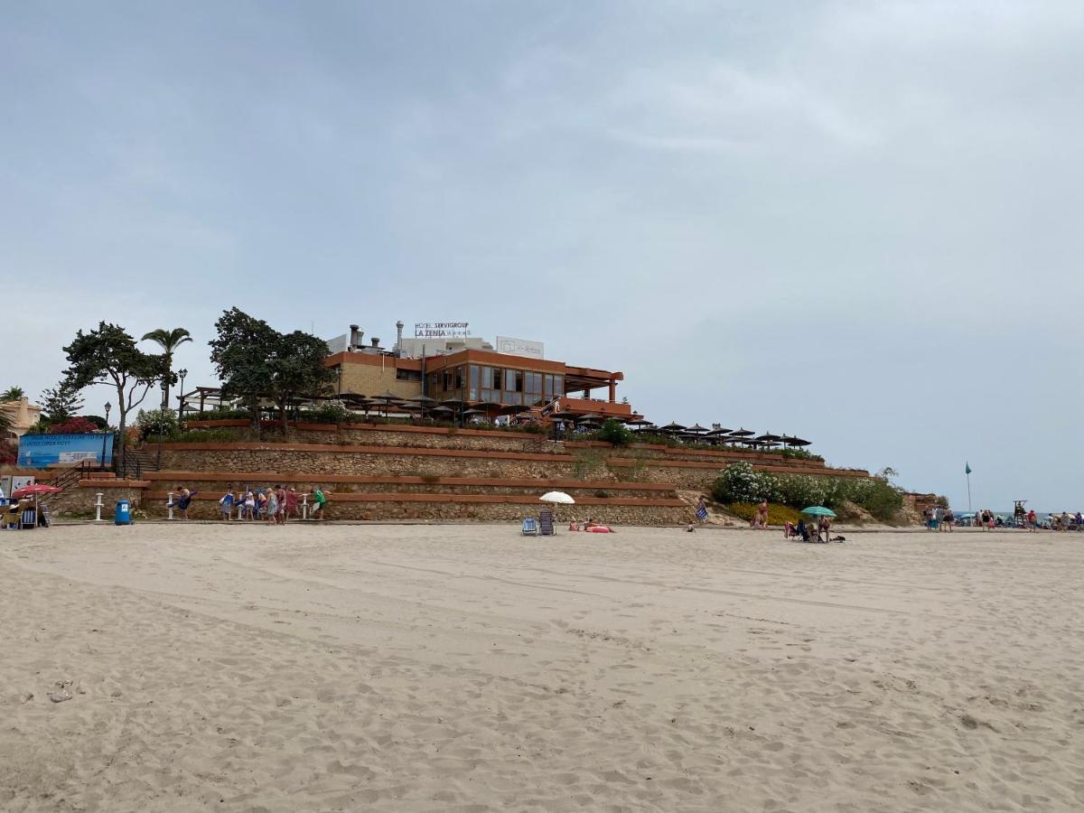 Orihuela Costa 2-Bedroom 1-Bath Renovated Vacation Rental On La Zenia Beach Exterior photo